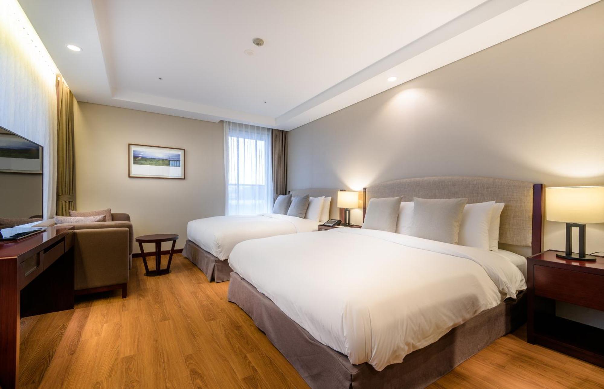 Отель Parksunshine Jeju Согвипхо Экстерьер фото