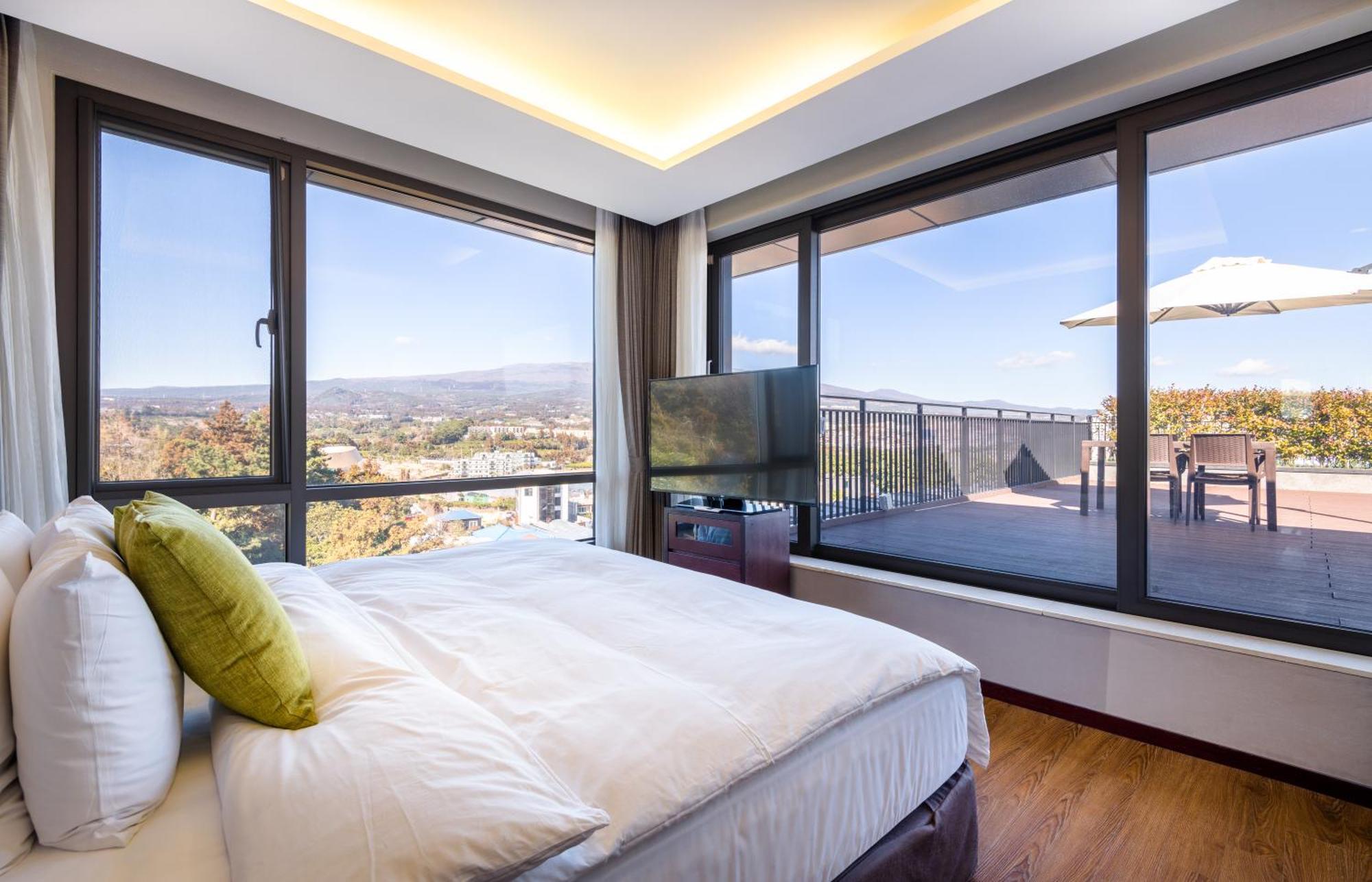 Отель Parksunshine Jeju Согвипхо Экстерьер фото