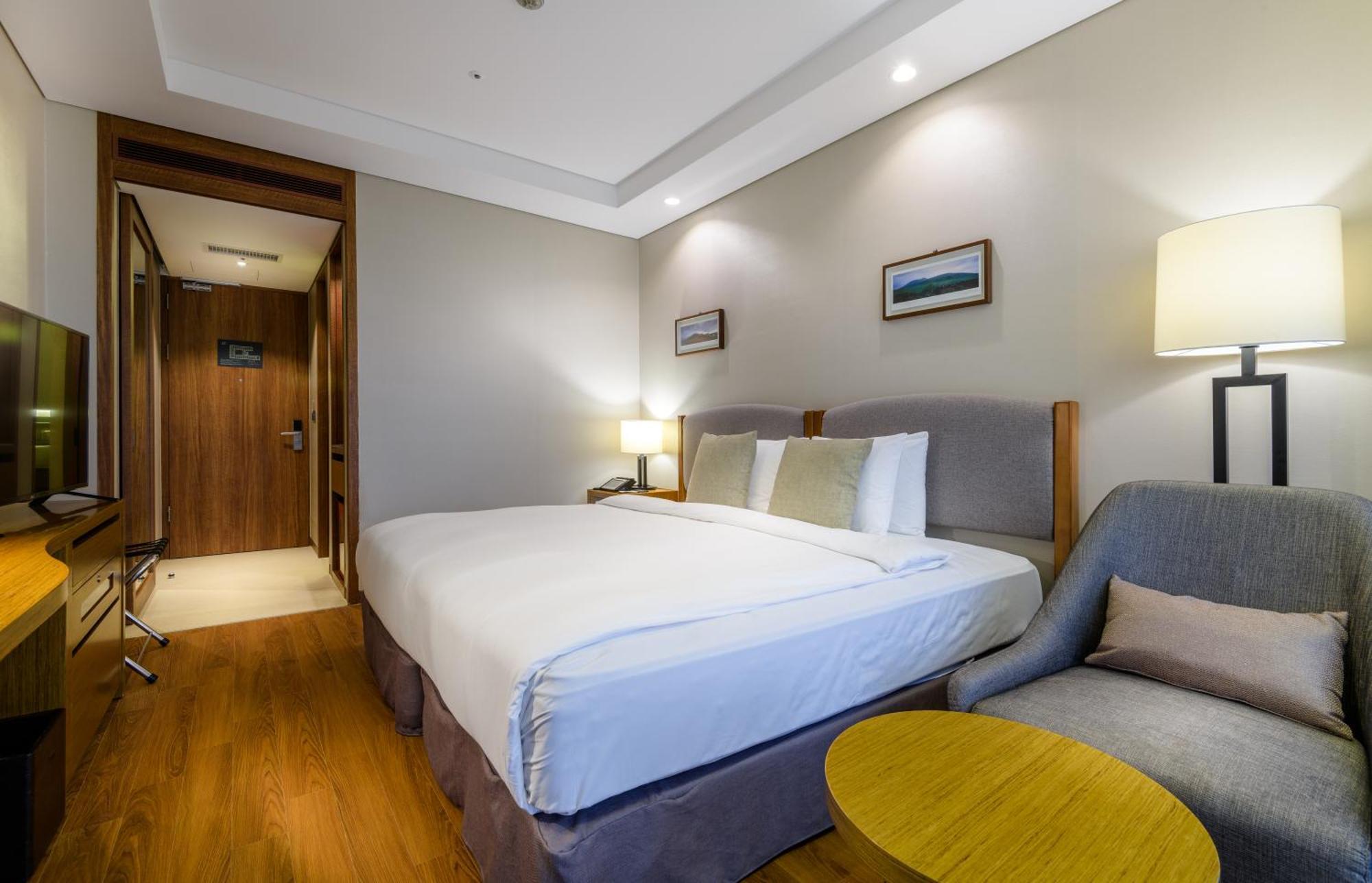 Отель Parksunshine Jeju Согвипхо Экстерьер фото