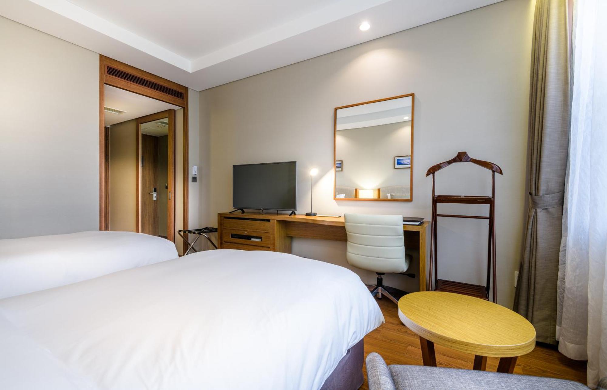 Отель Parksunshine Jeju Согвипхо Экстерьер фото