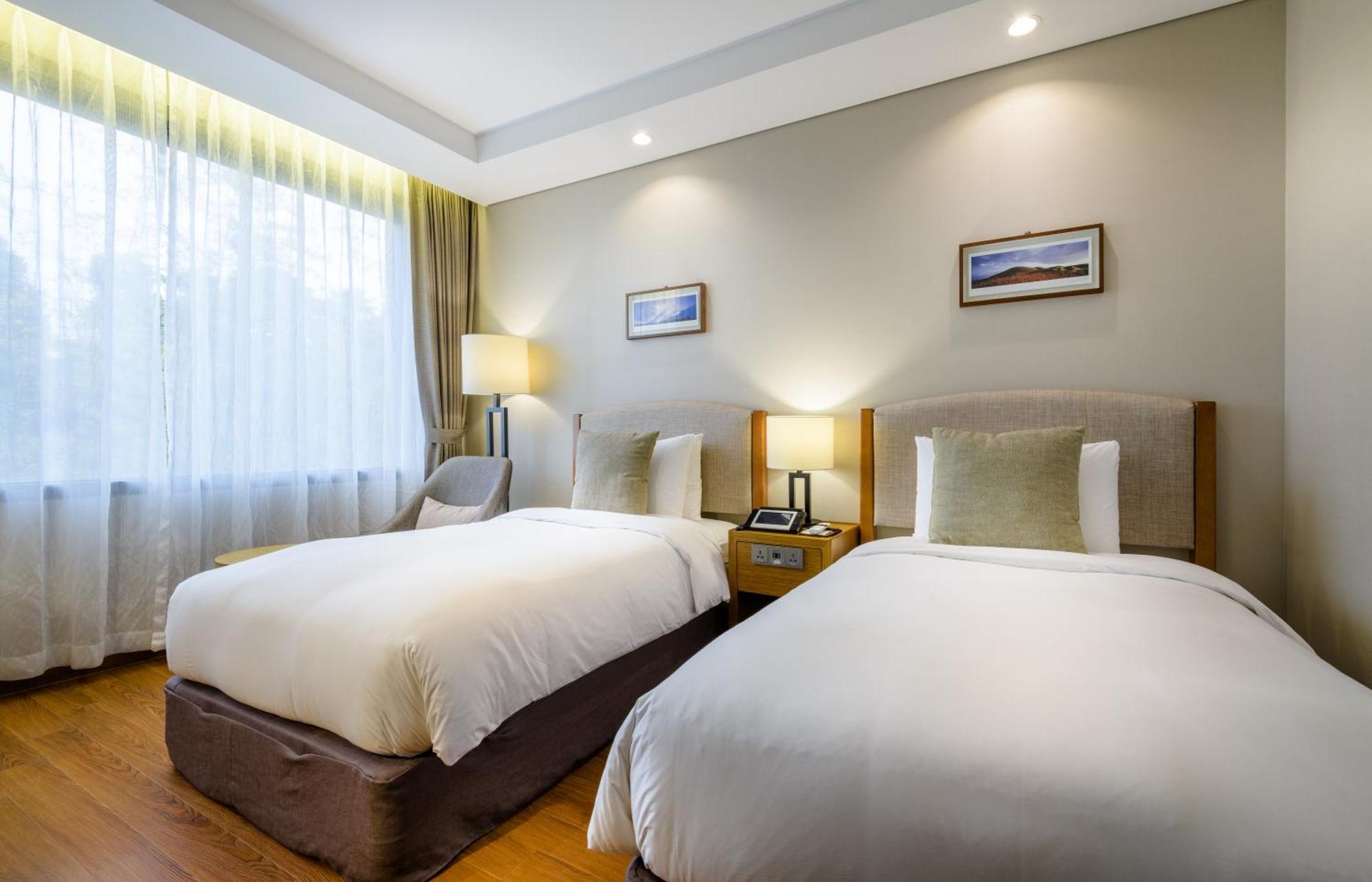 Отель Parksunshine Jeju Согвипхо Экстерьер фото
